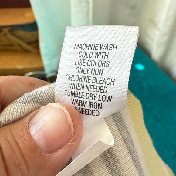 Croft & Barrow Women's Sz PL Lightweight L/S Crew Neck Top 20" PTP - Picture 3 of 5